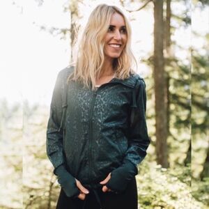 ZYIA Activewear Jade Green Animal Print Bomber Jacket Size XXS